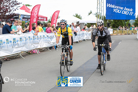 FINISH LINE - 2013 RTCC – Ron Sombilon Photography Team-328-