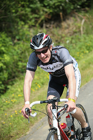 BRAINIACS  - Team en route –2013 RIDE TO CONQUER CANCER –BCCF – Ron Sombilon Photography-255