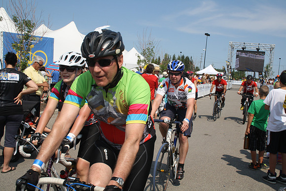FINISH LINE – HEROES CROSSING –ALBERTA RTCC 2013–  Ron Sombilon Photography-356