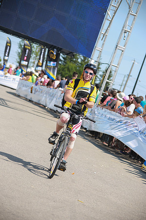 FINISH LINE – HEROES CROSSING –ALBERTA RTCC 2013–  Ron Sombilon Photography-68