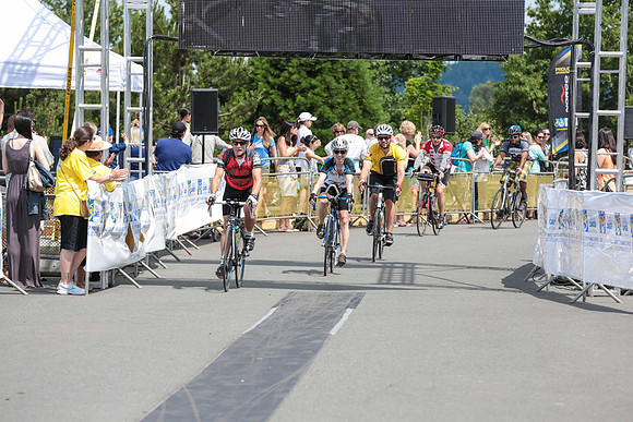 FINISH LINE - 2013 RTCC – Ron Sombilon Photography Team-219