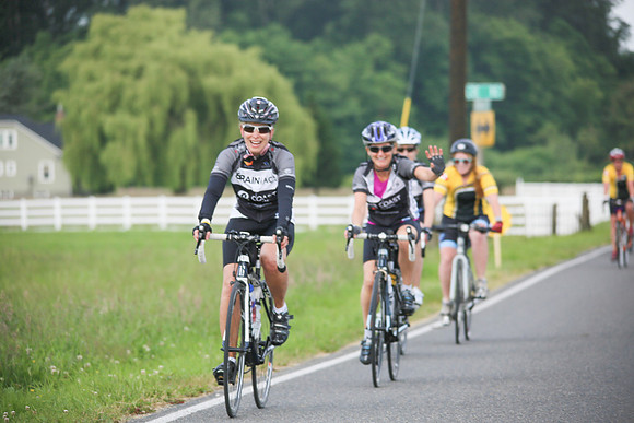 BRAINIACS  - Team en route –2013 RIDE TO CONQUER CANCER –BCCF – Ron Sombilon Photography-225