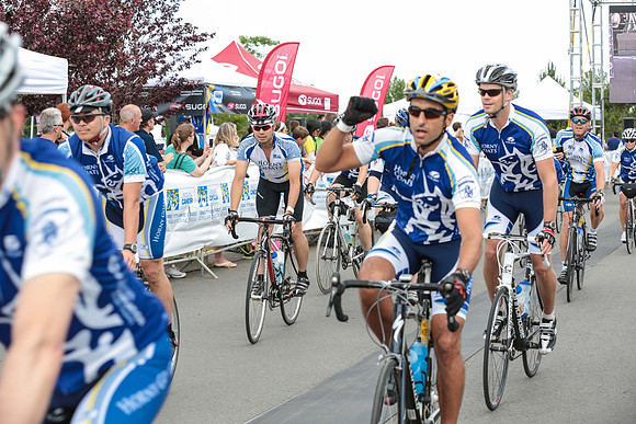 FINISH LINE - 2013 RTCC – Ron Sombilon Photography Team-374