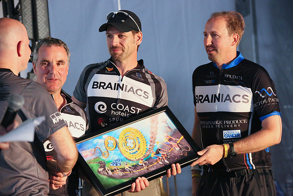 BRAINIACS  - Team en route –2013 RIDE TO CONQUER CANCER –BCCF – Ron Sombilon Photography-159