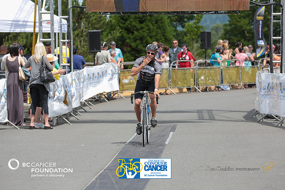 BRAINIACS - Finish Line –2013 RIDE TO CONQUER CANCER –BCCF – Ron Sombilon Photography-25-WEB