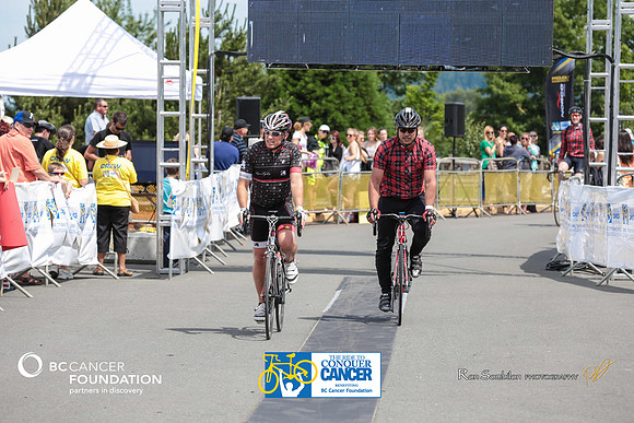 FINISH LINE - 2013 RTCC – Ron Sombilon Photography Team-64-