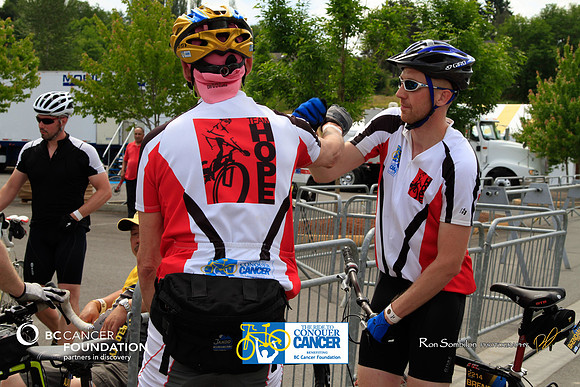 FINISH LINE - 2013 RTCC – Ron Sombilon Photography Team-85-