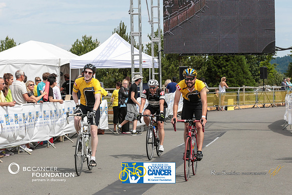 FINISH LINE - 2013 RTCC – Ron Sombilon Photography Team-5-