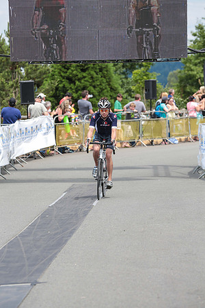 FINISH LINE - 2013 RTCC – Ron Sombilon Photography Team-413