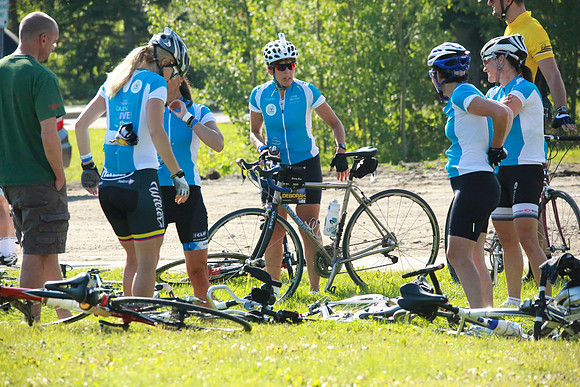 DAY1 – PITSTOPS -  ALBERTA RTCC 2013– Ron Sombilon Photography-12