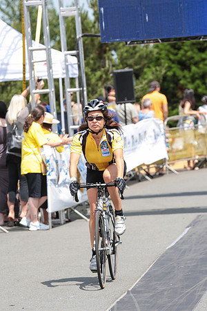 FINISH LINE - 2013 RTCC – Ron Sombilon Photography Team-282