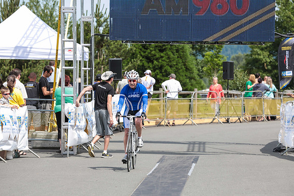 FINISH LINE - 2013 RTCC – Ron Sombilon Photography Team-96