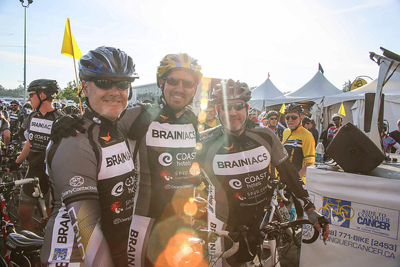 BRAINIACS  - Team en route –2013 RIDE TO CONQUER CANCER –BCCF – Ron Sombilon Photography-17
