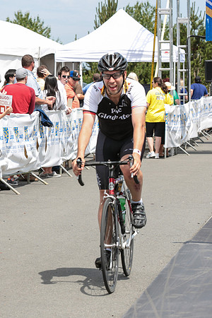 FINISH LINE - 2013 RTCC – Ron Sombilon Photography Team-288