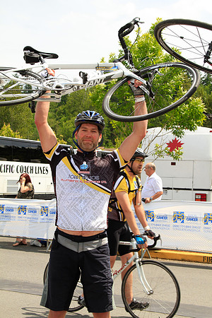 FINISH LINE - 2013 RTCC – Ron Sombilon Photography Team-205