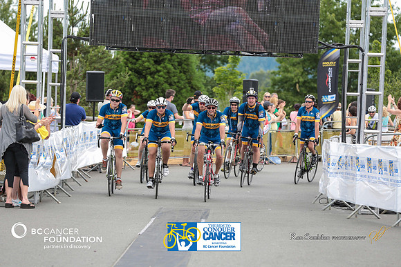 FINISH LINE - 2013 RTCC – Ron Sombilon Photography Team-341-