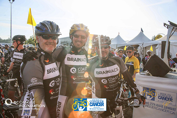 BRAINIACS  - Team en route –2013 RIDE TO CONQUER CANCER –BCCF – Ron Sombilon Photography-17-WEB