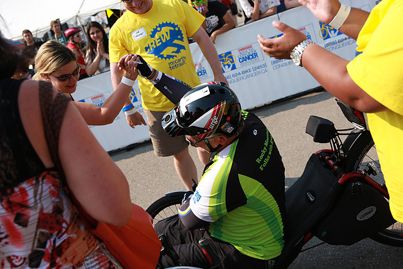 FINISH LINE – HEROES CROSSING –ALBERTA RTCC 2013–  Ron Sombilon Photography-265