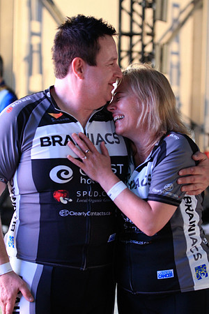 BRAINIACS  - Team en route –2013 RIDE TO CONQUER CANCER –BCCF – Ron Sombilon Photography-196
