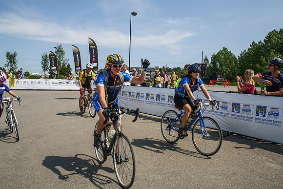 FINISH LINE – HEROES CROSSING –ALBERTA RTCC 2013–  Ron Sombilon Photography-330