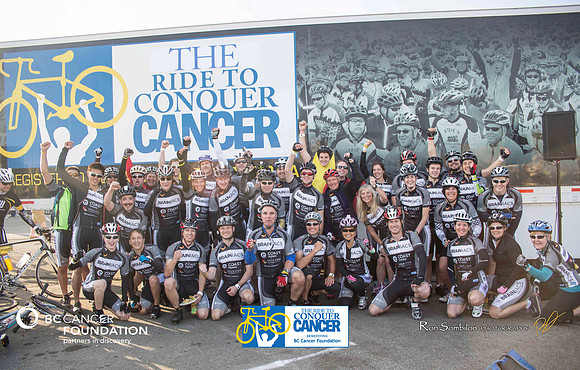 BRAINIACS  - Team en route –2013 RIDE TO CONQUER CANCER –BCCF – Ron Sombilon Photography-4-