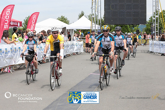 FINISH LINE - 2013 RTCC – Ron Sombilon Photography Team-498-WEB