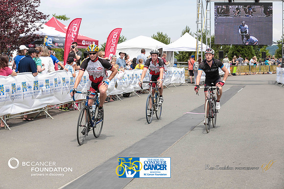 FINISH LINE - 2013 RTCC – Ron Sombilon Photography Team-560-