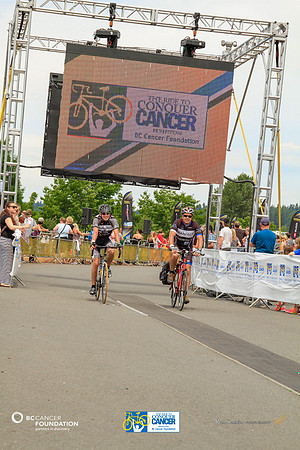 BRAINIACS - Finish Line –2013 RIDE TO CONQUER CANCER –BCCF – Ron Sombilon Photography-75-WEB