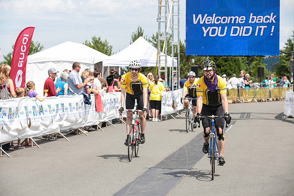 FINISH LINE - 2013 RTCC – Ron Sombilon Photography Team-213