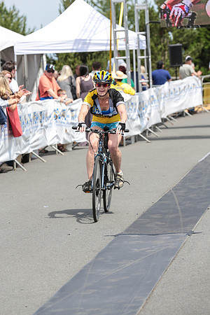 FINISH LINE - 2013 RTCC – Ron Sombilon Photography Team-146