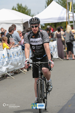 FINISH LINE - 2013 RTCC – Ron Sombilon Photography Team-316-WEB