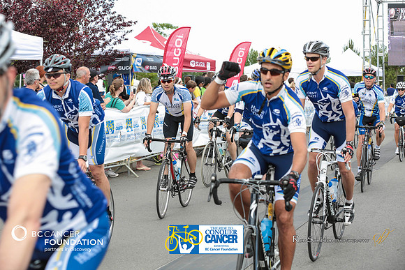 FINISH LINE - 2013 RTCC – Ron Sombilon Photography Team-374-