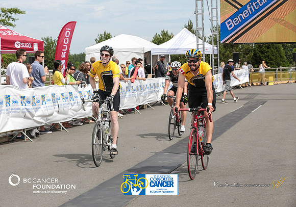 FINISH LINE - 2013 RTCC – Ron Sombilon Photography Team-6-WEB