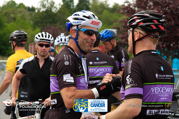 FINISH LINE - 2013 RTCC – Ron Sombilon Photography Team-131-