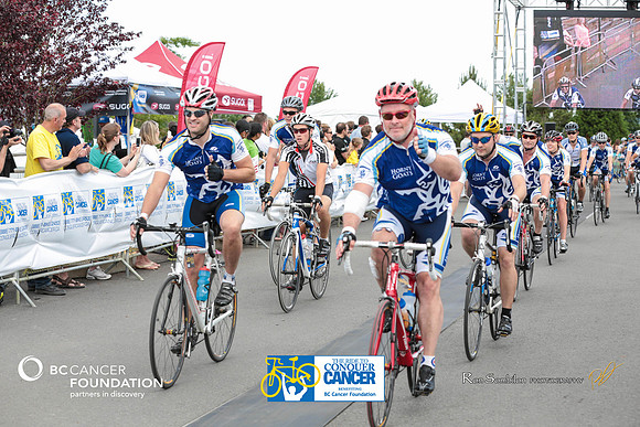 FINISH LINE - 2013 RTCC – Ron Sombilon Photography Team-369-