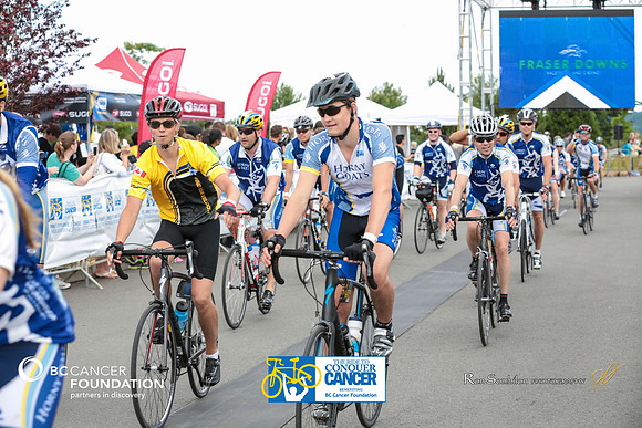 FINISH LINE - 2013 RTCC – Ron Sombilon Photography Team-372-WEB