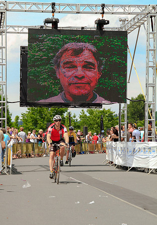 Riders for Ryders 33 - Finish  -2013 RIDE TO CONQUER CANCER –BC CANCER FOUNDATION – Ron Sombilon Photography_-38