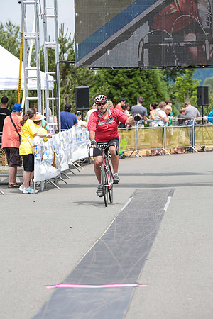 FINISH LINE - 2013 RTCC – Ron Sombilon Photography Team-427