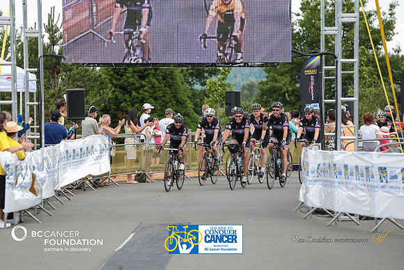 FINISH LINE - 2013 RTCC – Ron Sombilon Photography Team-157-