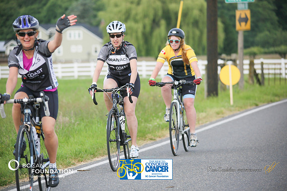 BRAINIACS  - Team en route –2013 RIDE TO CONQUER CANCER –BCCF – Ron Sombilon Photography-220-