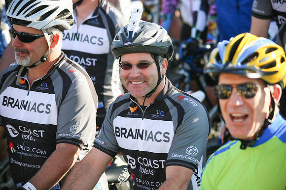 BRAINIACS  - Team en route –2013 RIDE TO CONQUER CANCER –BCCF – Ron Sombilon Photography-62