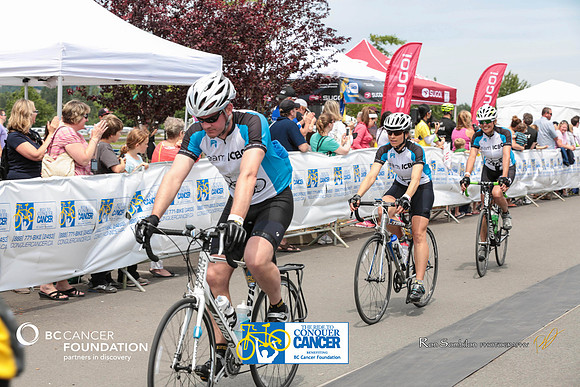 FINISH LINE - 2013 RTCC – Ron Sombilon Photography Team-503-