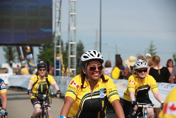 FINISH LINE – HEROES CROSSING –ALBERTA RTCC 2013–  Ron Sombilon Photography-204