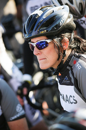 BRAINIACS  - Team en route –2013 RIDE TO CONQUER CANCER –BCCF – Ron Sombilon Photography-49