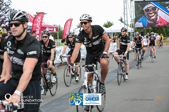 FINISH LINE - 2013 RTCC – Ron Sombilon Photography Team-192-