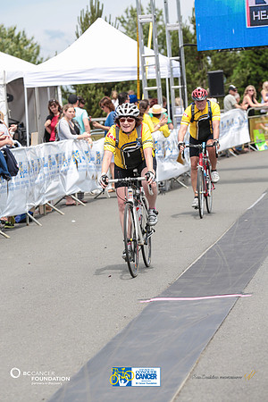 FINISH LINE - 2013 RTCC – Ron Sombilon Photography Team-491-
