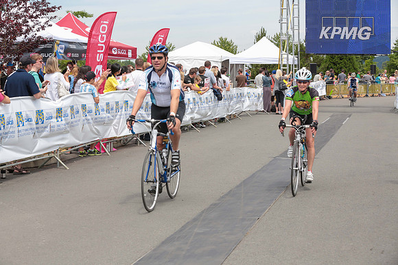 FINISH LINE - 2013 RTCC – Ron Sombilon Photography Team-406