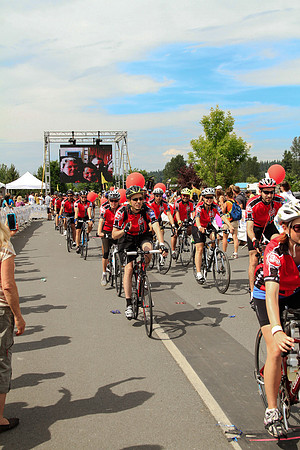 Riders for Ryders 33 - Finish  -2013 RIDE TO CONQUER CANCER –BC CANCER FOUNDATION – Ron Sombilon Photography_-58