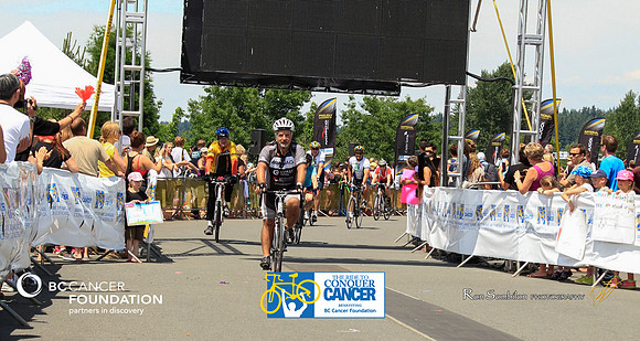 BRAINIACS - Finish Line –2013 RIDE TO CONQUER CANCER –BCCF – Ron Sombilon Photography-91-