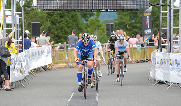 FINISH LINE - 2013 RTCC – Ron Sombilon Photography Team-396